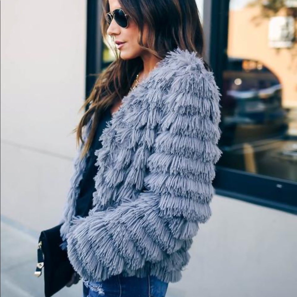 Vici Too Glam Shaggy Faux Fur Jacket. NWT. Pink - Picture 3 of 7